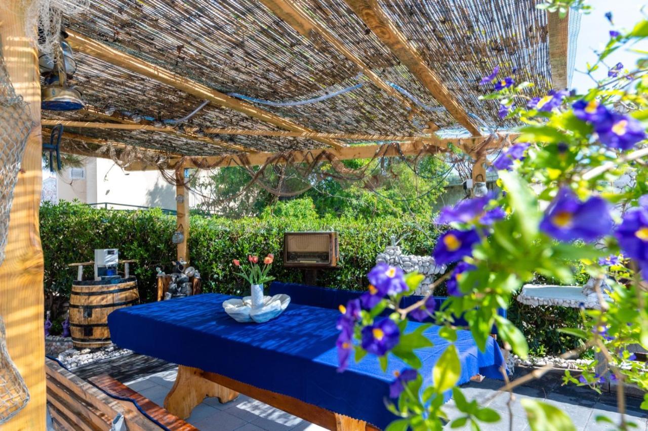 טרוגיר Apartments Lucija מראה חיצוני תמונה