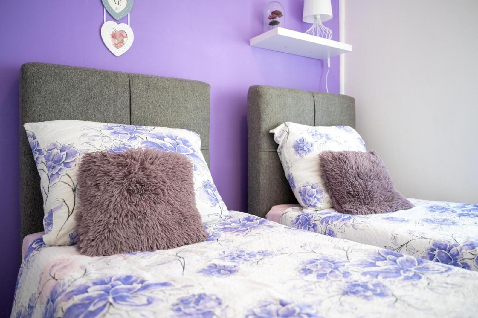 טרוגיר Apartments Lucija מראה חיצוני תמונה