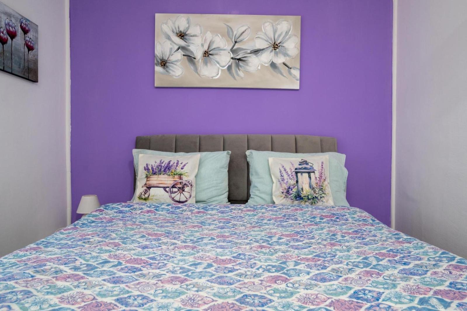 טרוגיר Apartments Lucija מראה חיצוני תמונה