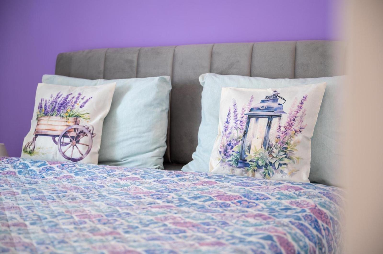 טרוגיר Apartments Lucija מראה חיצוני תמונה