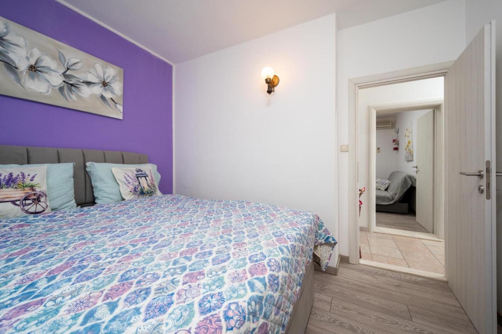 טרוגיר Apartments Lucija מראה חיצוני תמונה