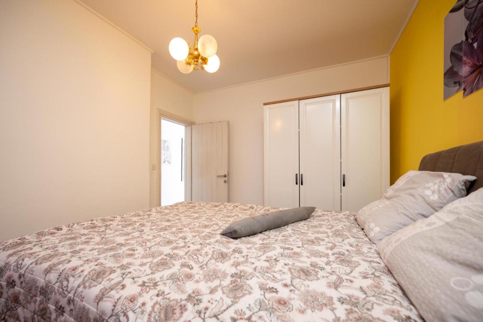 טרוגיר Apartments Lucija מראה חיצוני תמונה